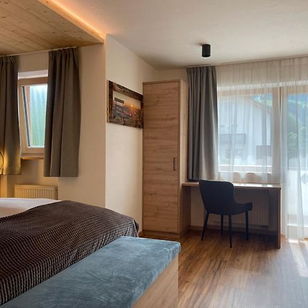 Guesthouse Rungg Бадия Екстериор снимка
