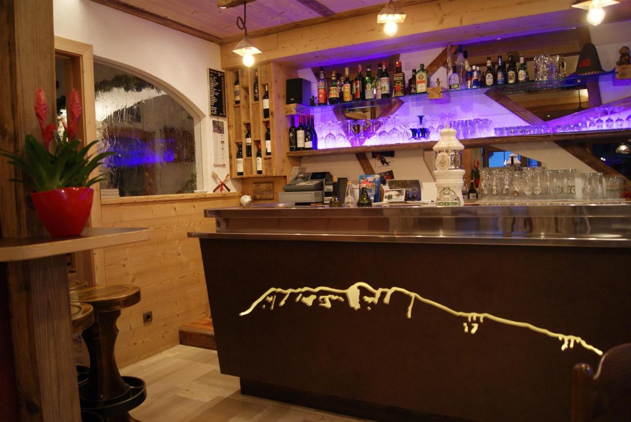 Guesthouse Rungg Бадия Екстериор снимка