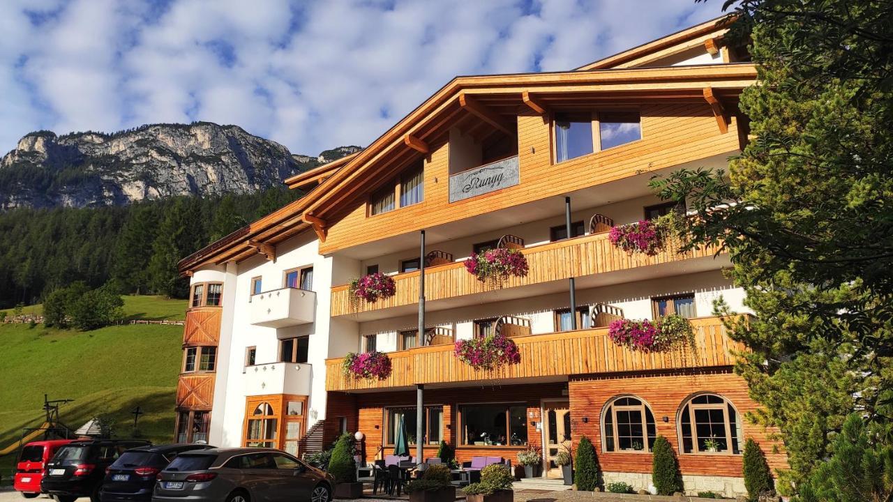 Guesthouse Rungg Бадия Екстериор снимка