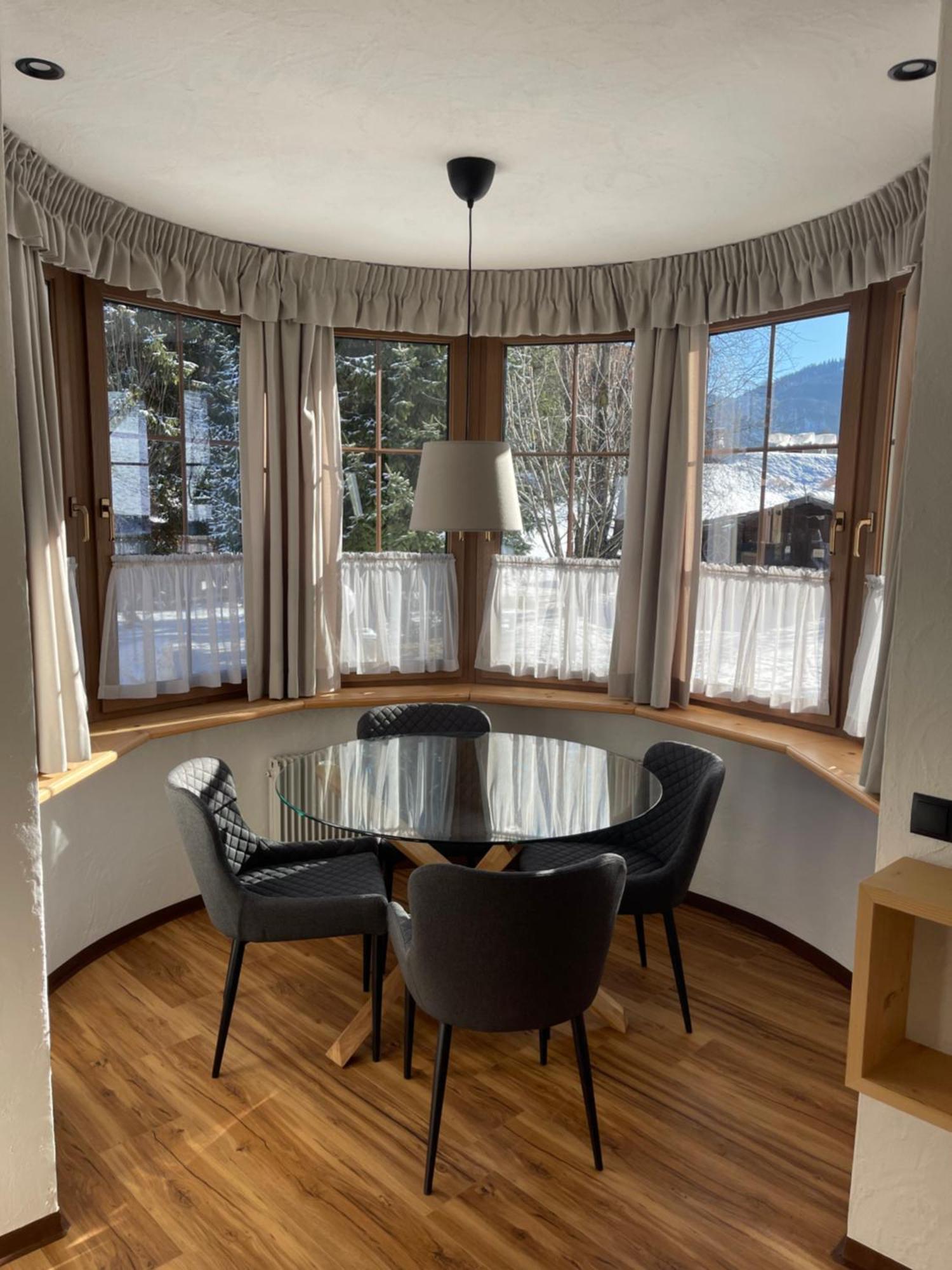 Guesthouse Rungg Бадия Екстериор снимка