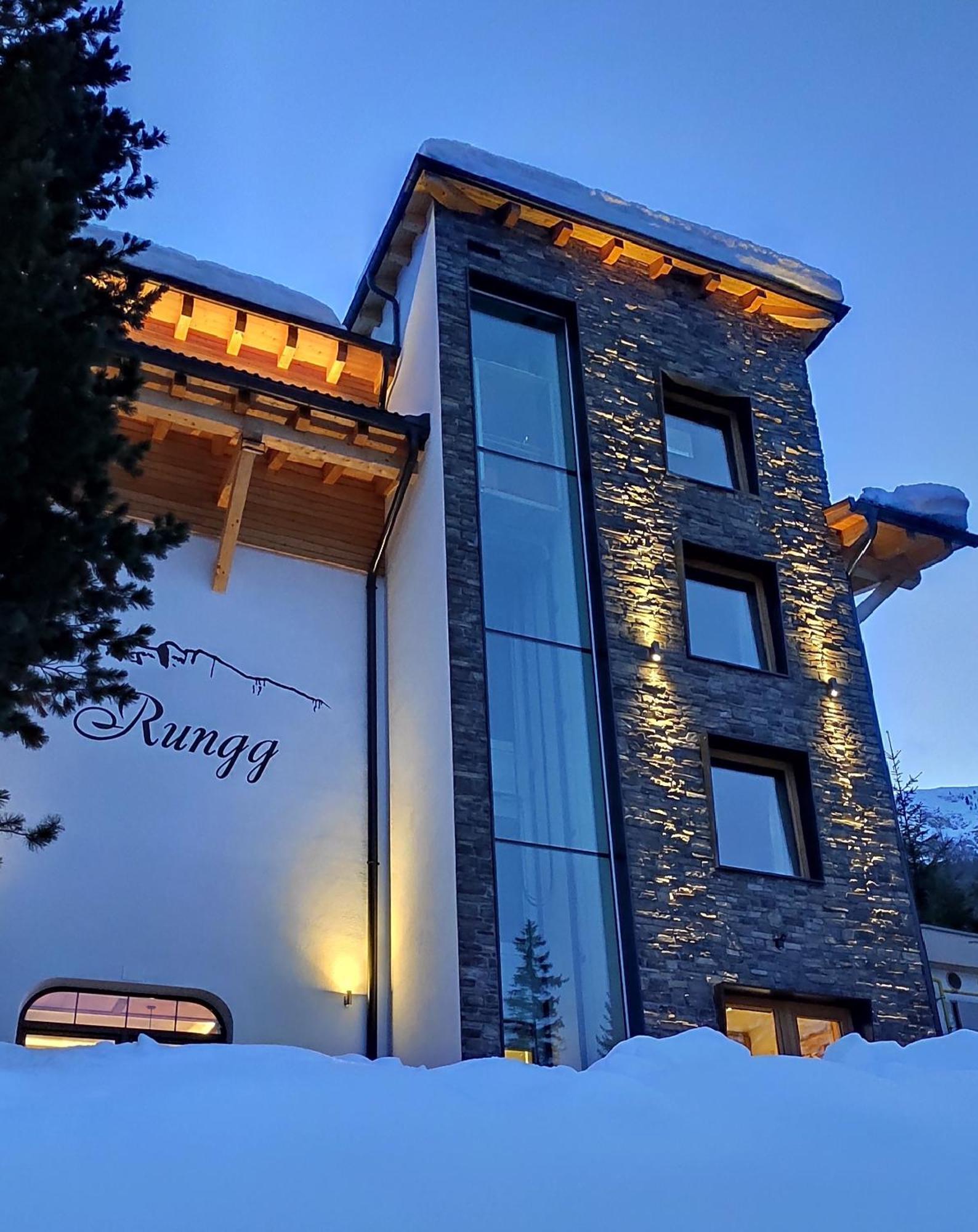 Guesthouse Rungg Бадия Екстериор снимка