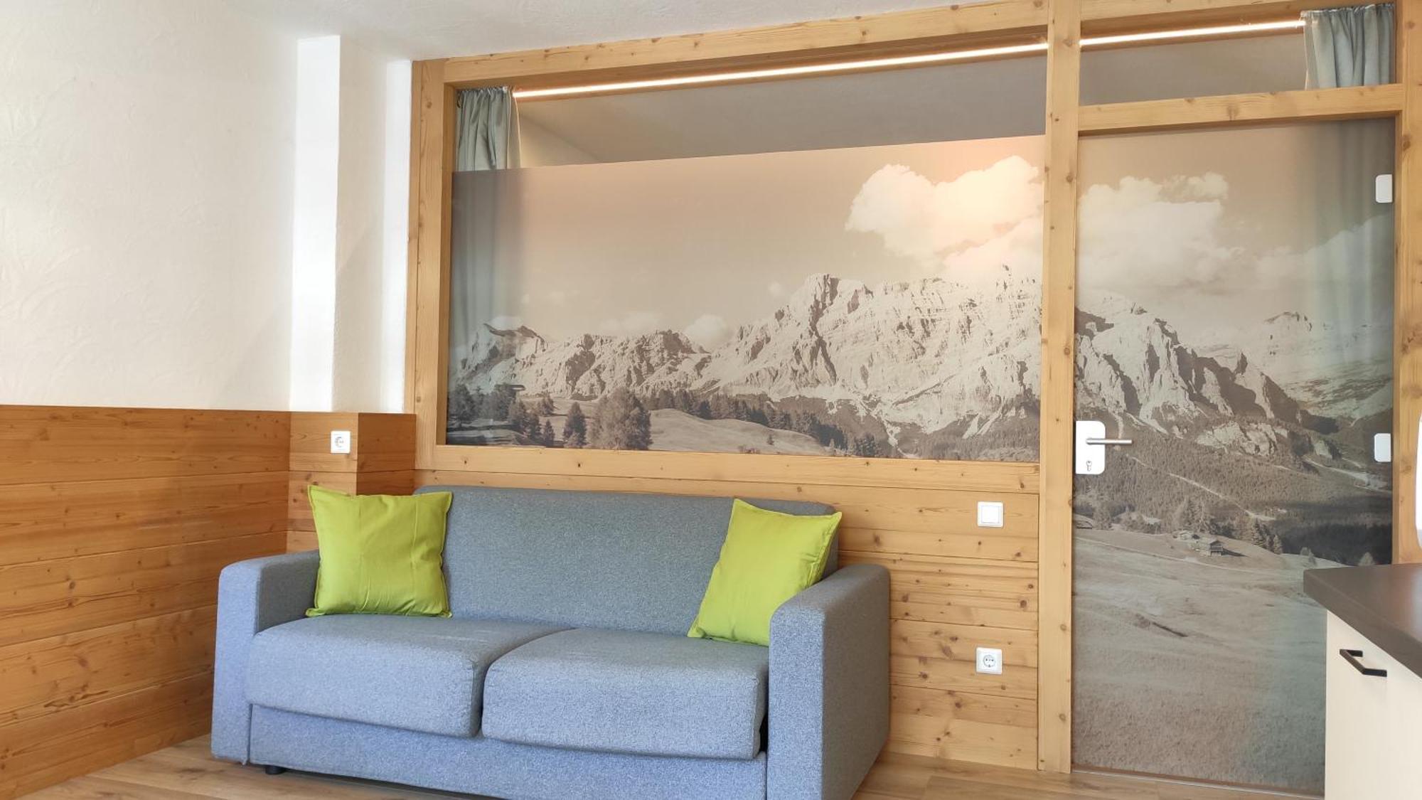Guesthouse Rungg Бадия Екстериор снимка