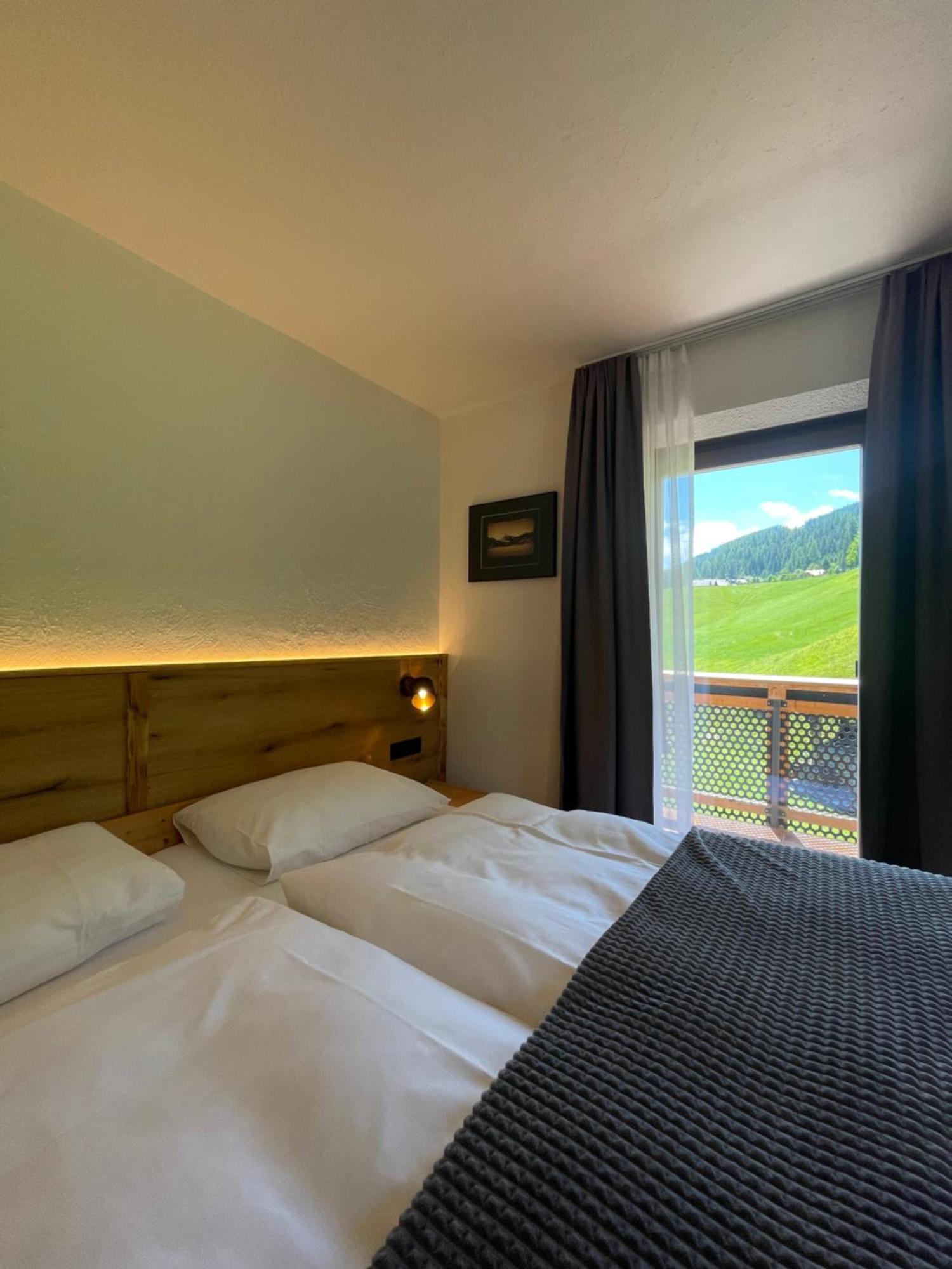 Guesthouse Rungg Бадия Екстериор снимка