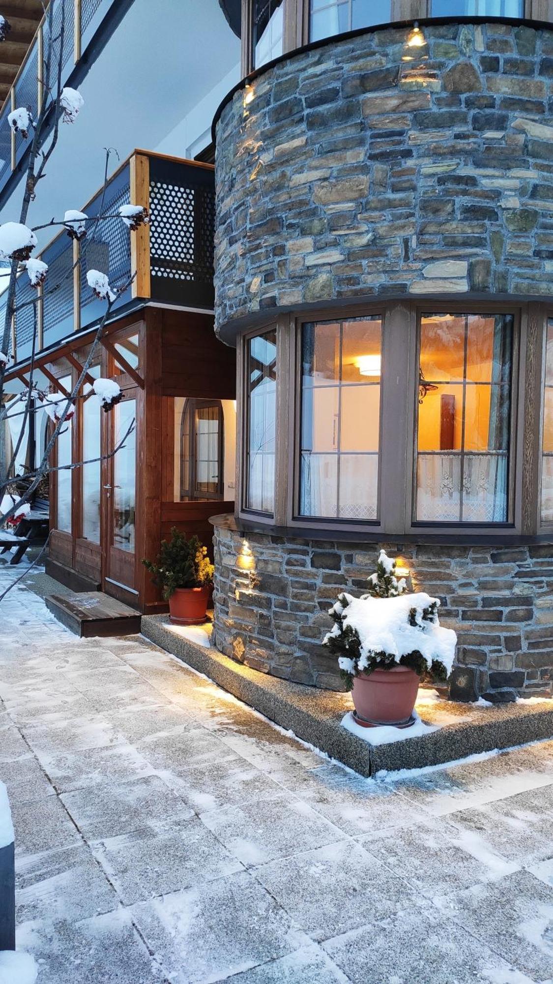 Guesthouse Rungg Бадия Екстериор снимка